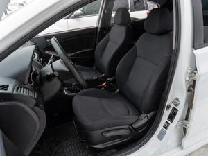 Седан Hyundai Solaris 2014 года, 749000 рублей, Саратов