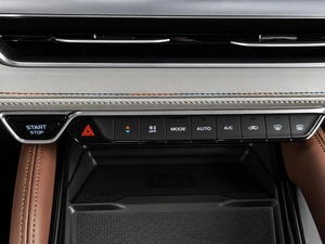 Внедорожник Geely Monjaro 2023 года, 3619000 рублей, Тюмень