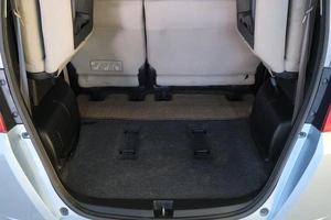 Минивэн Honda Freed 2010 года, 1089000 рублей, Омск