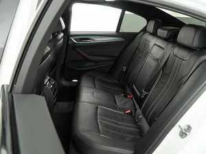 Седан BMW 5 серия 2017 года, 3994444 рублей, Москва