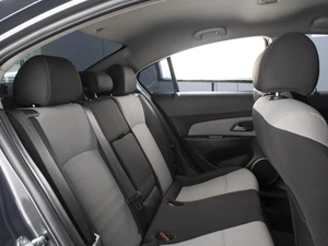 Седан Chevrolet Cruze 2013 года, 740000 рублей, Омск