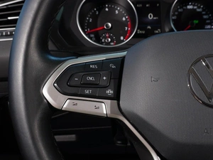 Внедорожник Volkswagen Tiguan 2021 года, 3360000 рублей, Тверь