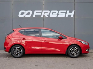 Хетчбэк Kia Ceed 2015 года, 1390000 рублей, Краснодар