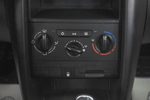 Хетчбэк Peugeot 207 2007 года, 409000 рублей, Кемерово