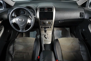 Седан Toyota Corolla 2008 года, 919000 рублей, Тюмень