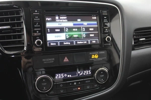 Внедорожник Mitsubishi Outlander 2017 года, 2523500 рублей, Красноярск