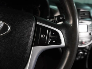 Седан Hyundai Solaris 2013 года, 639000 рублей, Воронеж