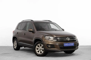Внедорожник Volkswagen Tiguan 2014 года, 1259000 рублей, Барнаул