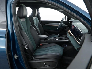 Внедорожник Geely Monjaro 2023 года, 3649999 рублей, Москва