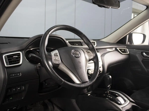 Внедорожник Nissan X-Trail 2015 года, 1610000 рублей, Омск