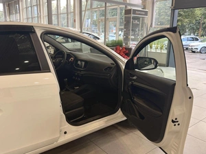 Седан ВАЗ (LADA) Vesta 2024 года, 1320000 рублей, Железногорск