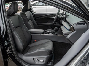 Седан Toyota Camry 2025 года, 4499000 рублей, Краснодар