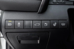 Седан Toyota Camry 2018 года, 2730000 рублей, Ульяновск