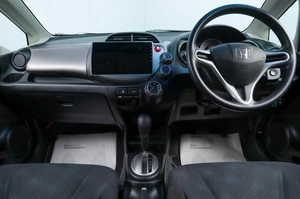 Хетчбэк Honda Fit 2011 года, 829000 рублей, Челябинск
