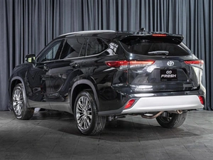 Внедорожник Toyota Highlander 2025 года, 5940000 рублей, Волгоград