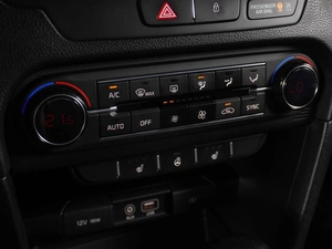 Хетчбэк Kia Ceed 2018 года, 1659000 рублей, Воронеж