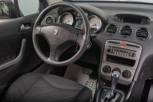 Хетчбэк Peugeot 308 2008 года, 569000 рублей, Томск