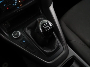 Седан Ford Focus 2019 года, 1256000 рублей, Москва