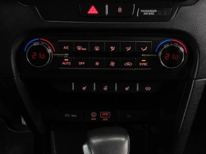 Хетчбэк Kia Ceed 2018 года, 1749000 рублей, Тюмень