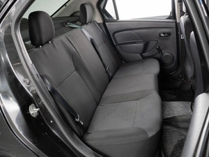 Седан Renault Logan 2014 года, 650000 рублей, Тюмень