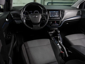 Седан Hyundai Solaris 2017 года, 1289000 рублей, Воронеж