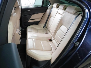 Седан Jaguar XE 2016 года, 1949000 рублей, Воронеж