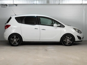 Минивэн Opel Meriva 2011 года, 711000 рублей, Ставрополь