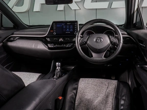 Внедорожник Toyota C-HR 2020 года, 2319000 рублей, Воронеж