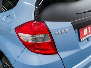Хетчбэк Honda Fit 2012 года, 975000 рублей, Красноярск