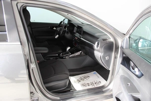 Седан Kia Cerato 2022 года, 2350000 рублей, Смоленск