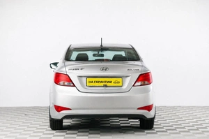 Седан Hyundai Solaris 2015 года, 1119000 рублей, Челябинск