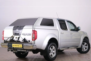 Пикап Nissan Navara 2010 года, 1399000 рублей, Омск