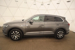 Внедорожник Volkswagen Touareg 2021 года, 3990000 рублей, Орёл