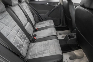 Внедорожник Volkswagen Tiguan 2012 года, 1449000 рублей, Барнаул