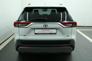 Внедорожник Toyota RAV4 2020 года, 3745000 рублей, Красноярск