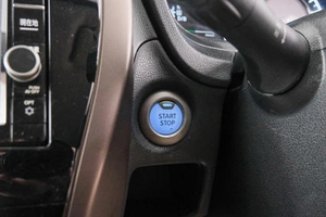 Хетчбэк Nissan Note 2017 года, 1299000 рублей, Красноярск