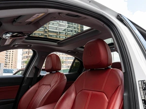 Седан Alfa Romeo Giulia 2019 года, 3620000 рублей, Краснодар