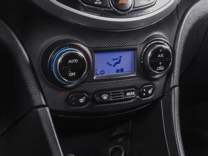 Хетчбэк Hyundai Solaris 2012 года, 749000 рублей, Ростов-на-Дону