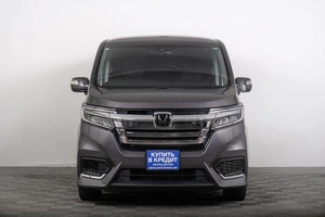 Минивэн Honda Stepwgn Spada 2019 года, 2699000 рублей, Томск