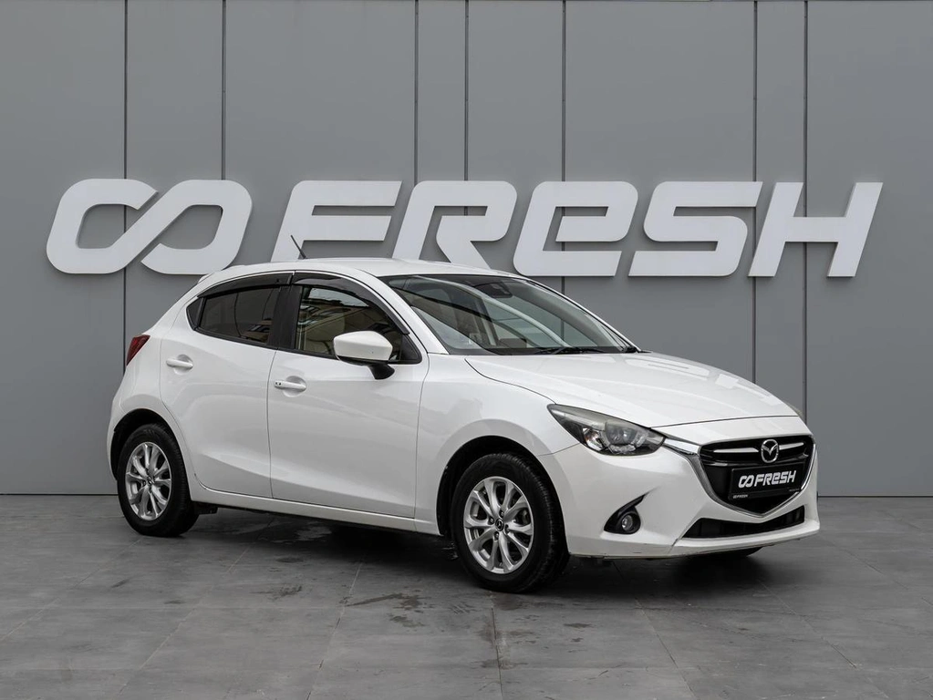 Хетчбэк Mazda Demio 2015 года, 1050000 рублей, Краснодар