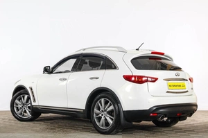 Внедорожник Infiniti FX37 2013 года, 2349000 рублей, Тюмень