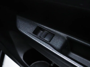 Хетчбэк Toyota Ractis 2016 года, 1029000 рублей, Красноярск