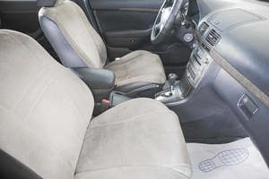 Универсал Toyota Avensis 2006 года, 1049000 рублей, Кемерово