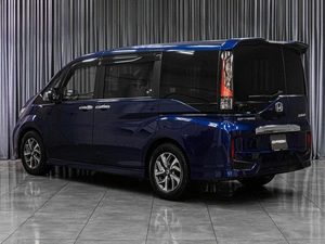 Минивэн Honda Stepwgn Spada 2015 года, 1749000 рублей, Тюмень