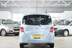 Минивэн Honda Freed 2010 года, 1019000 рублей, Омск