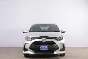 Хетчбэк Toyota Yaris 2021 года, 1059000 рублей, Новосибирск