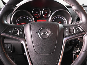 Хетчбэк Opel Astra GTC 2012 года, 1179000 рублей, Ростов-на-Дону