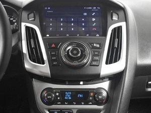 Хетчбэк Ford Focus 2011 года, 599000 рублей, Казань