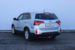 Внедорожник Kia Sorento 2013 года, 1410000 рублей, Брянск