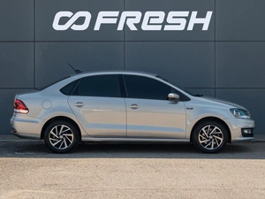 Седан Volkswagen Polo 2018 года, 1650000 рублей, Краснодар